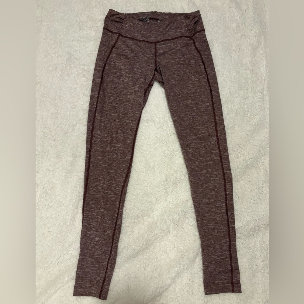 Mountain Hardwear leggings